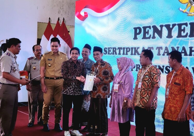 Sejak 2017 – 2023  Kantor ATR/BPR Sudah Serahkan 213.859 Bidang totalnya 585.758