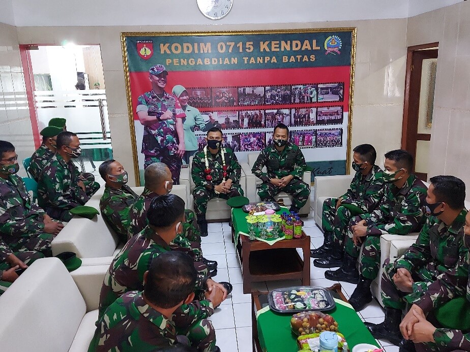 Letkol Inf Iman Widiarto Dandim 0715 Kendal