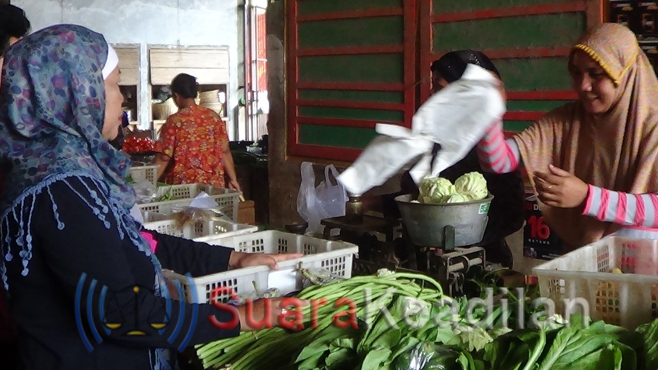 Harga Sayur Mayur Jenis Kubis dan Daun Caesin Meroket Tajam