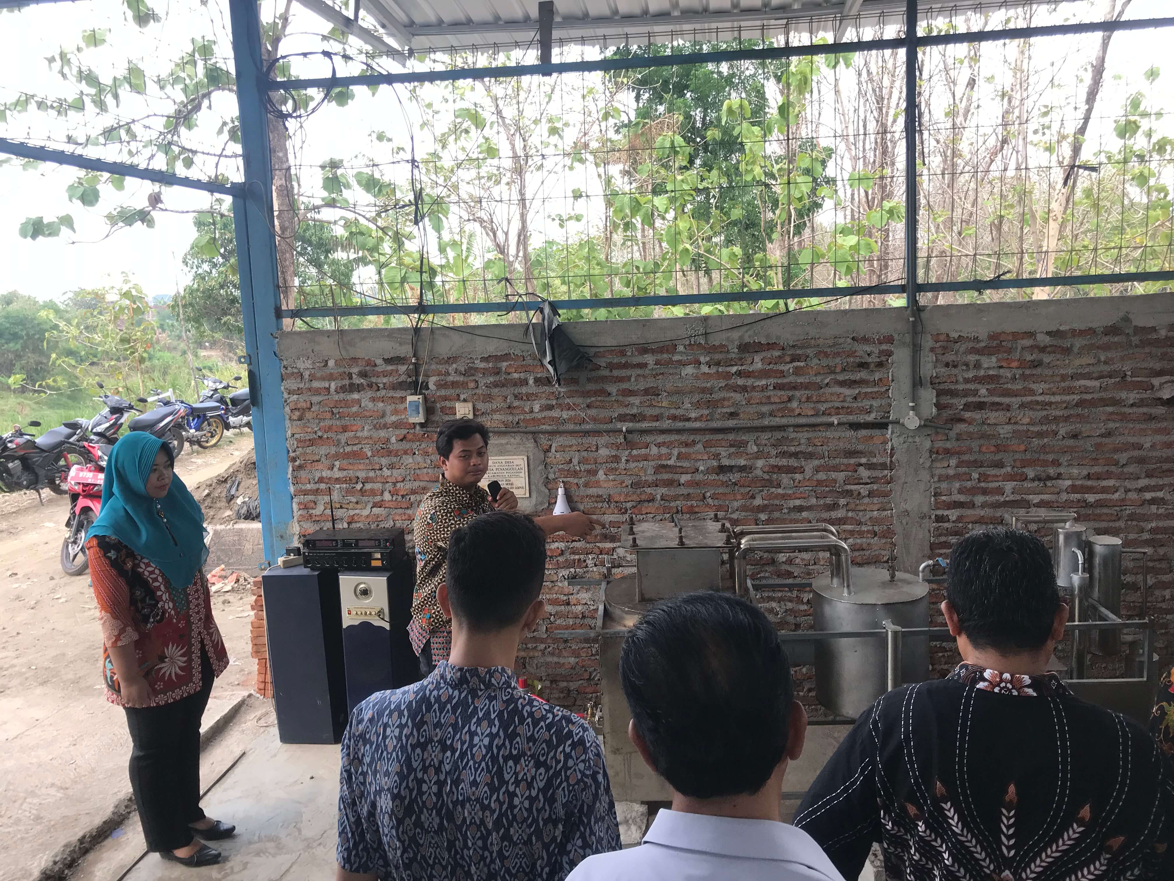 BUMDes Penanggulan Mandiri, Ciptakan BBM Dari Sampah Plastik