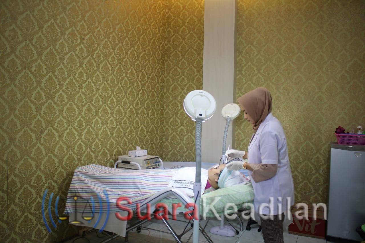 Ingin Perawatan, Poli Kosmetik Medik Lelaura Solusinya !