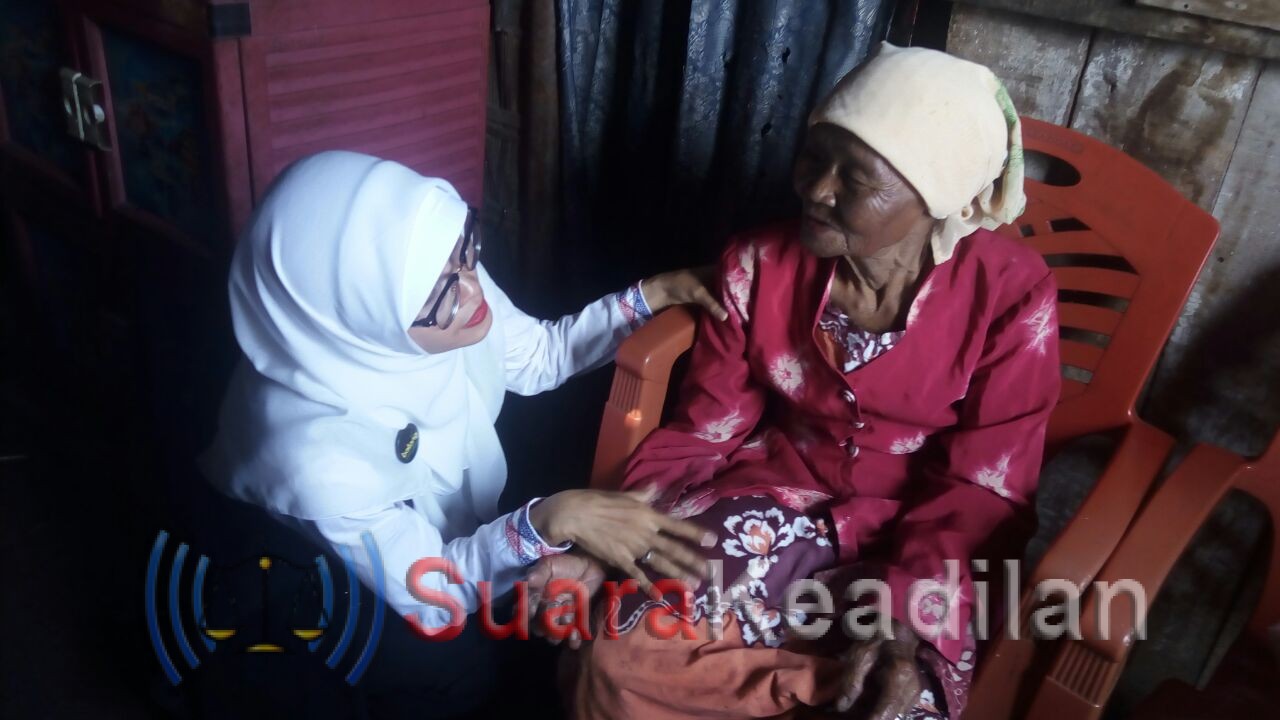 Tim Penggerak PKK Sambangi Lansia