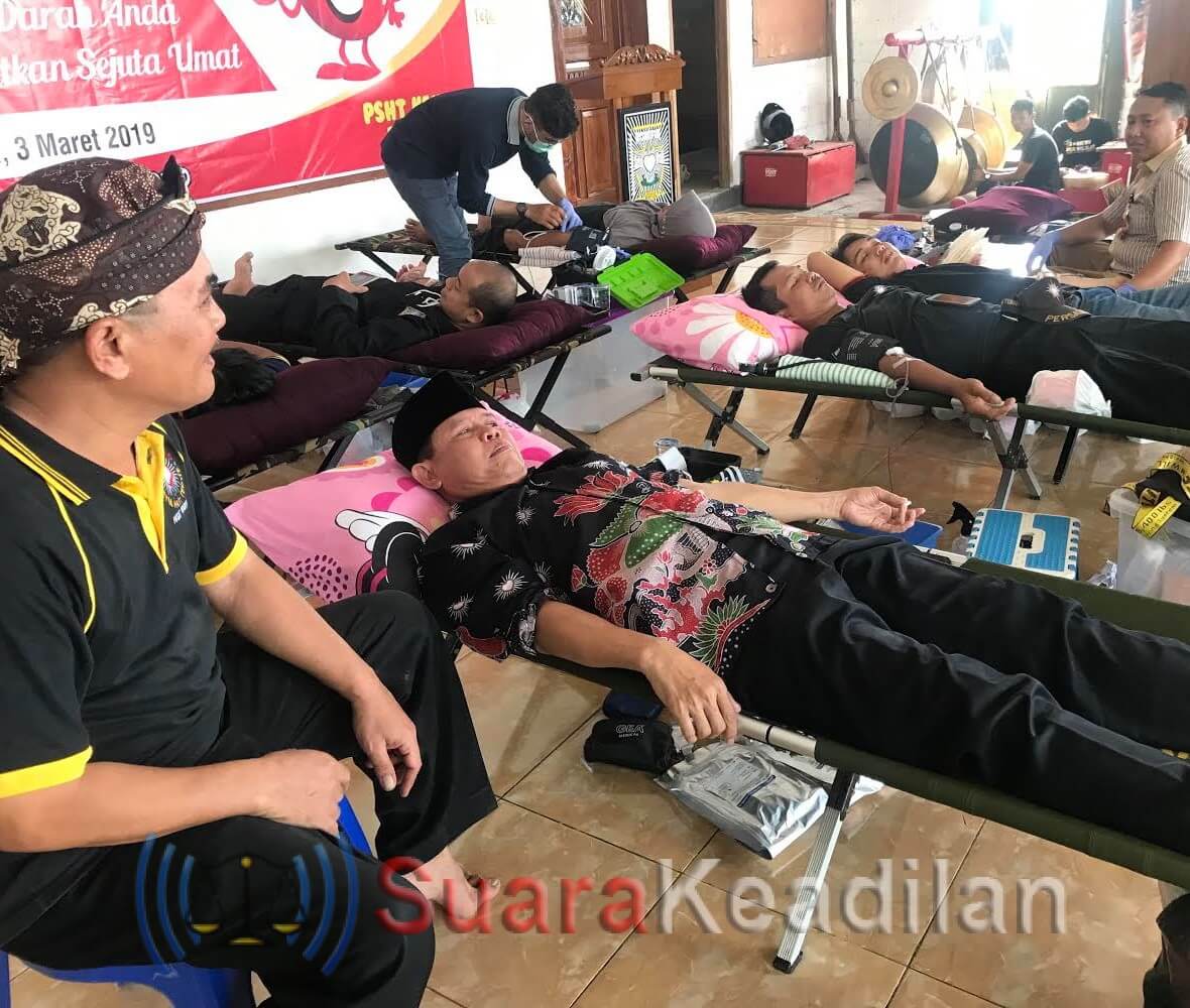 150 Anggota PSHT Cabang Kendal Ikuti Donor Darah