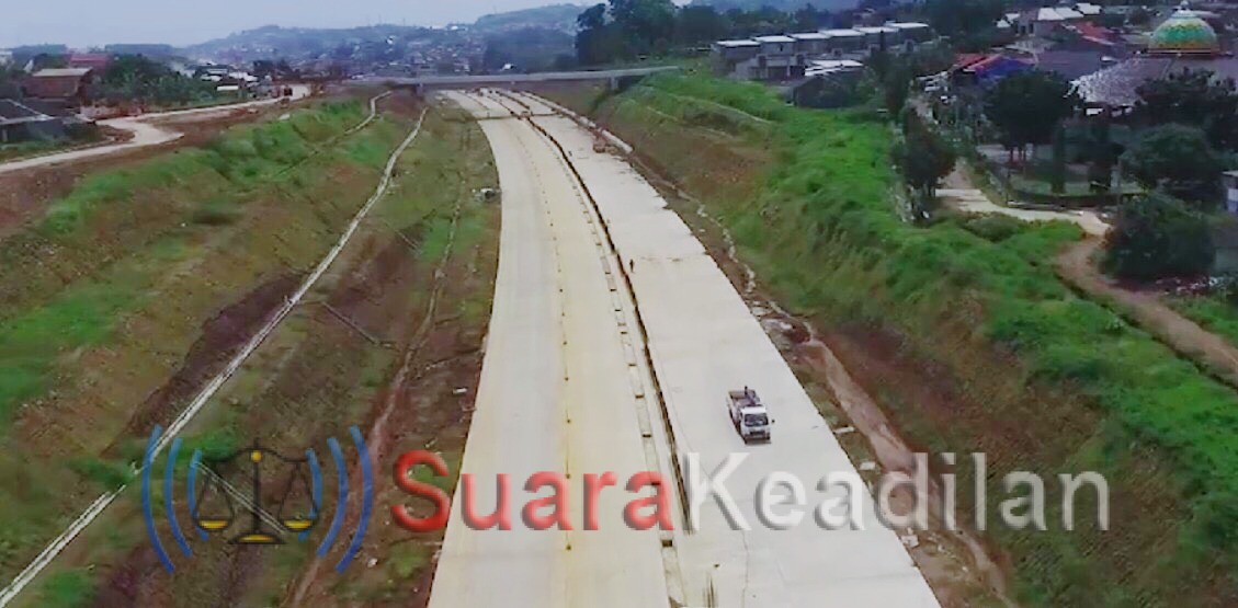 Konstruksi Jalan Tol Batang -Semarang 74,78 %