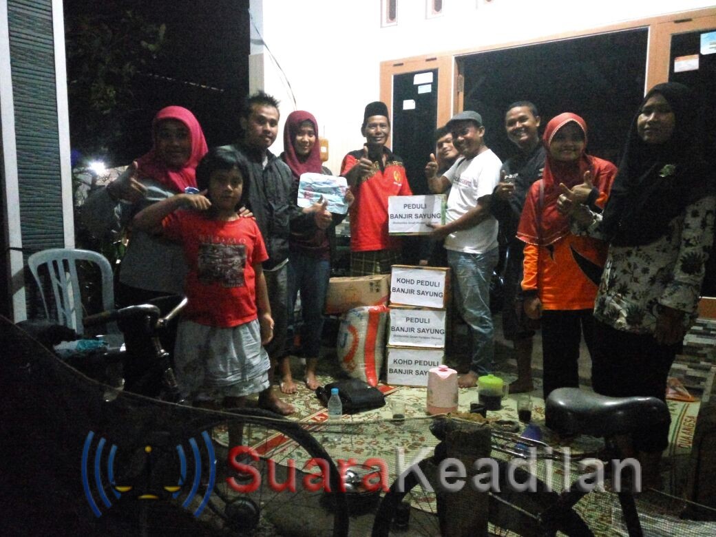 Melewati Medan Ekstrim, KOHD Salurkan Bantuan di Sidorejo