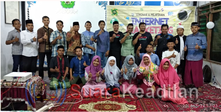 Seminar Internet Marketing,Kolaborasi IMNU bersama HIPSI Demak