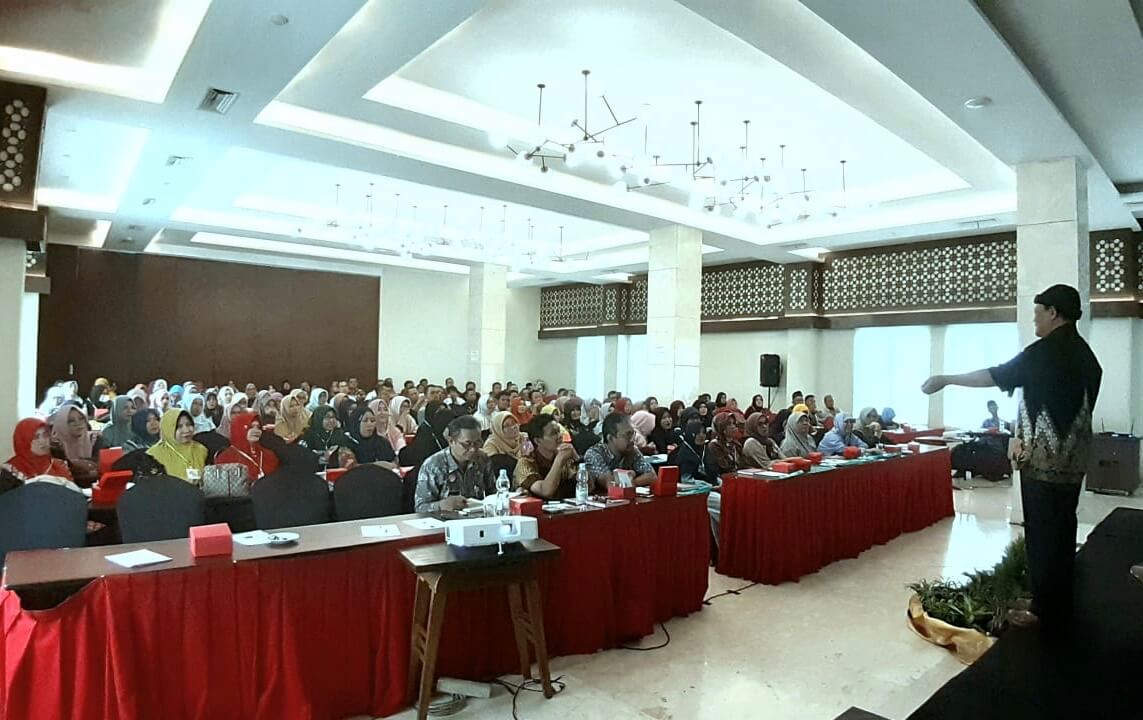 200 Wali Murid SDIT Robbani, Ikuti Spesial Parenting Class