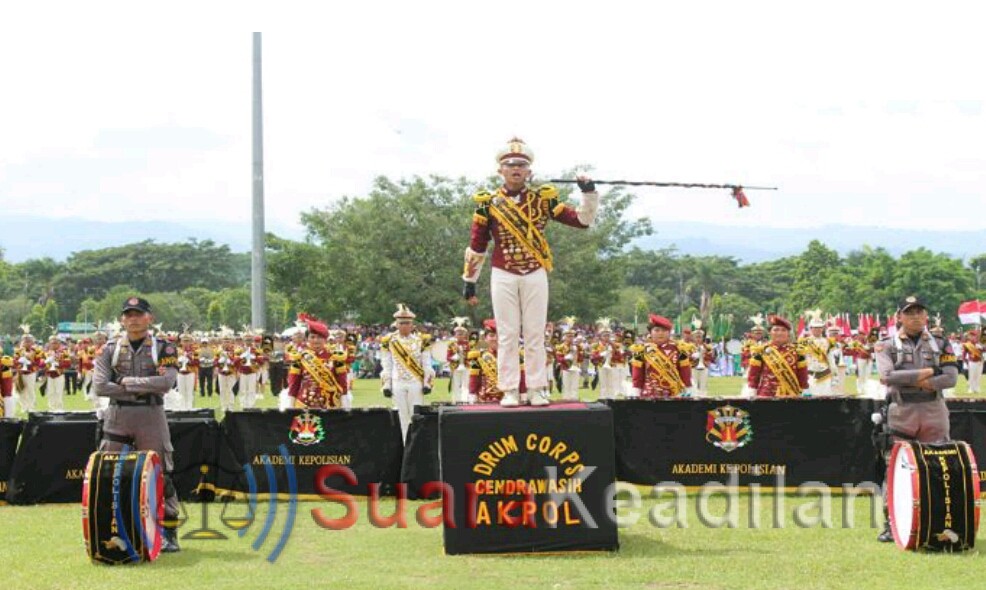 Marching Band Akpol Meriahkan Kirab Merah Putih Di Kab. Pekalongan