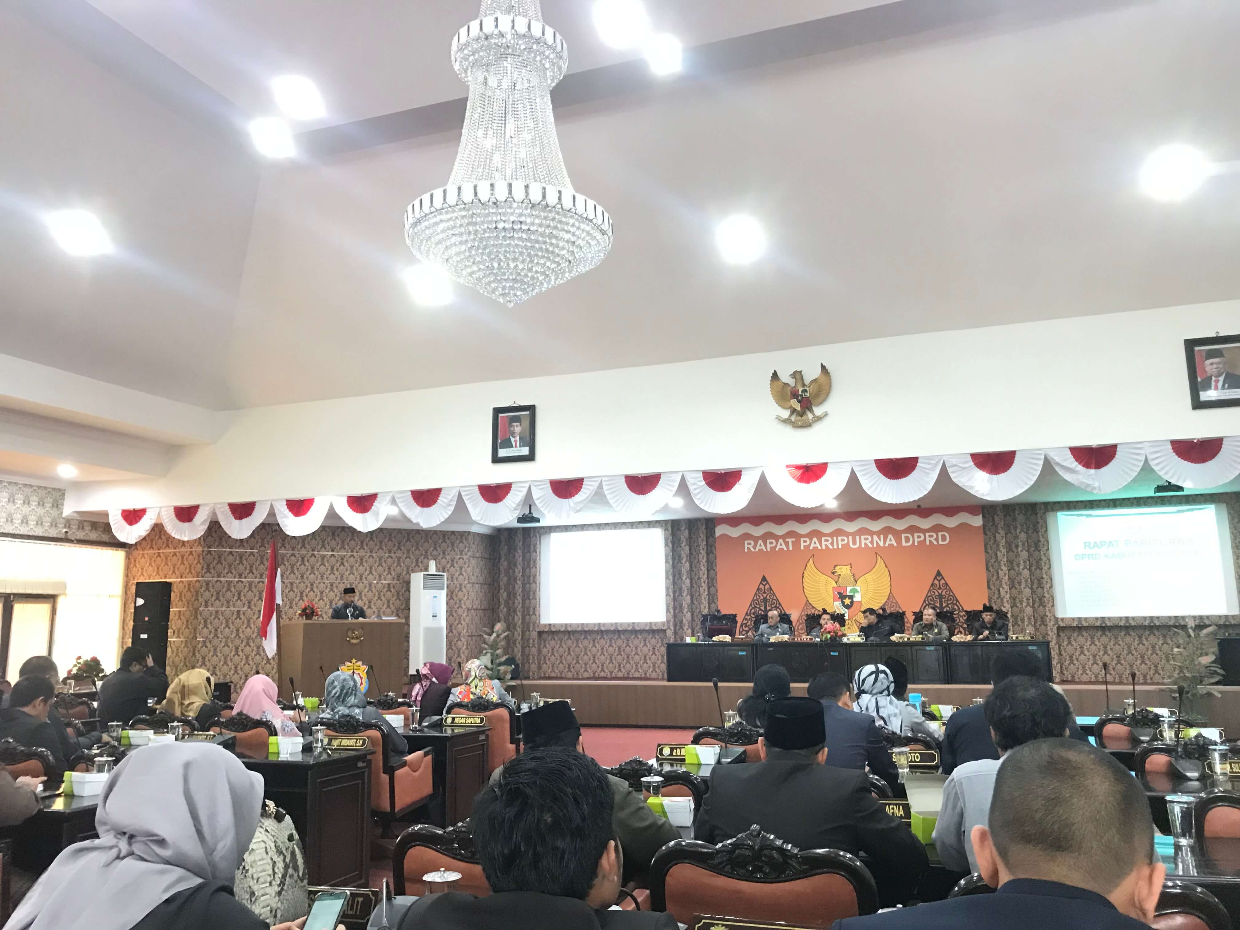 Dua Raperda Disetujui Bersama, Rekomendasi Galian C Diminta Diperketat