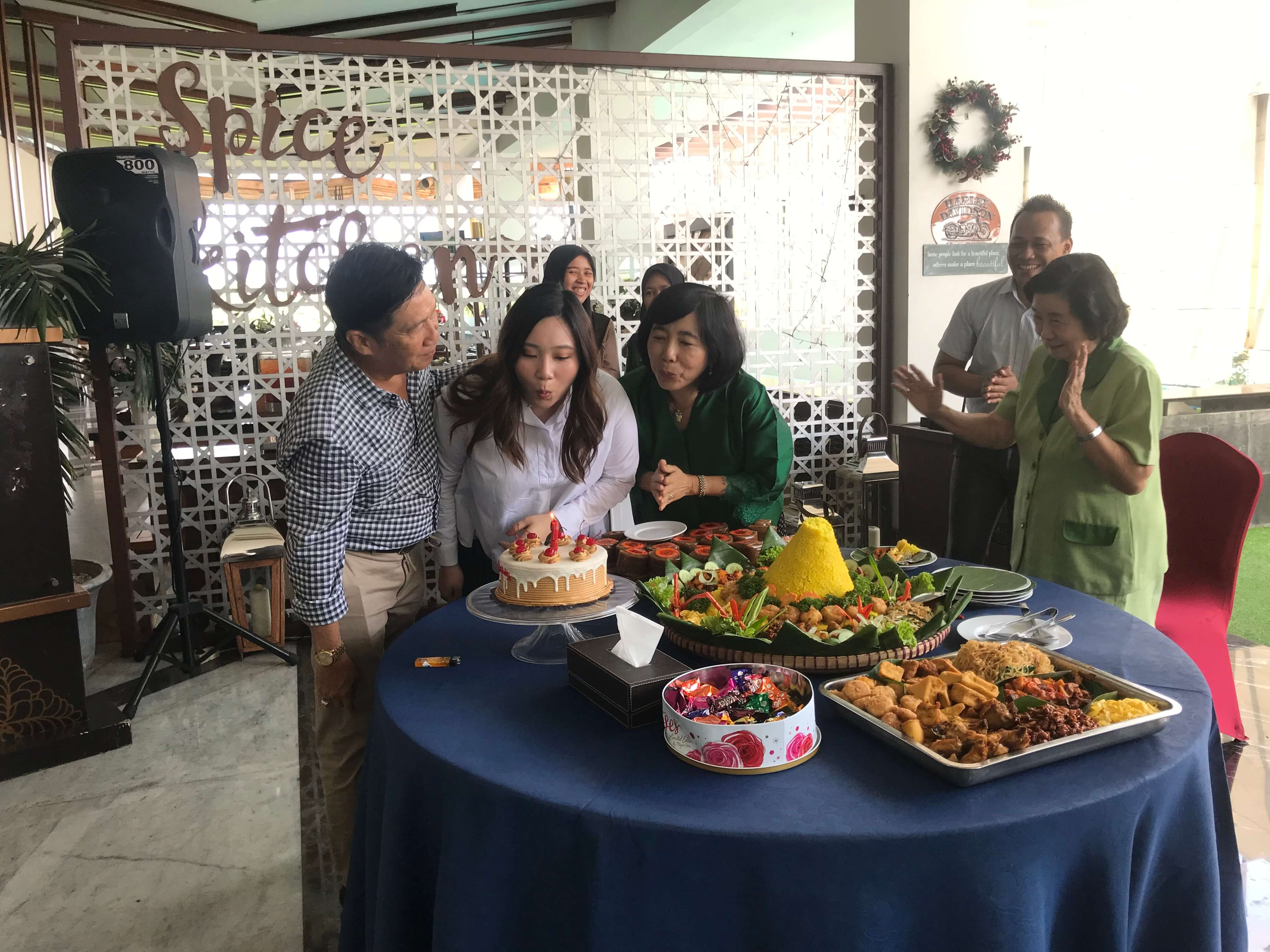 HUT ke-2 Hotel Sae Inn, Sederhana Penuh Keakraban