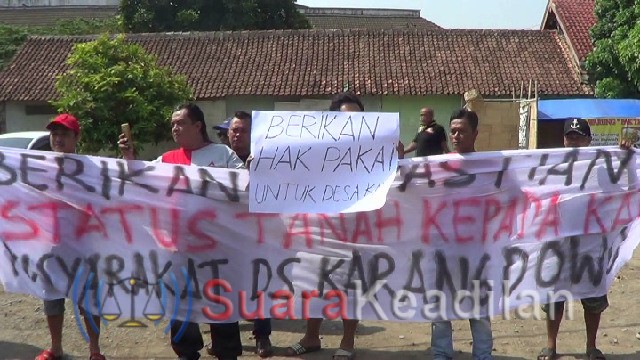 Puluhan Warga Karangdowo Demo Stasiun Weleri Tuntut Hak Kepemilikan Tanah