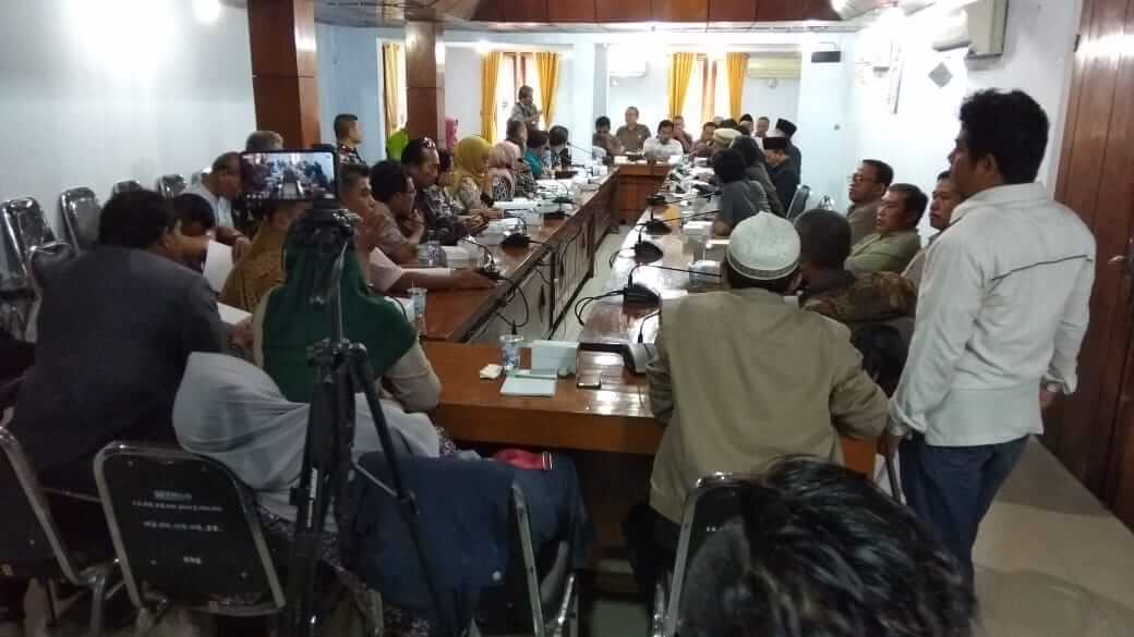 Pedagang Pasar Blora Wadul Ke DPRD, Protes Retribusi Terlalu Mahal