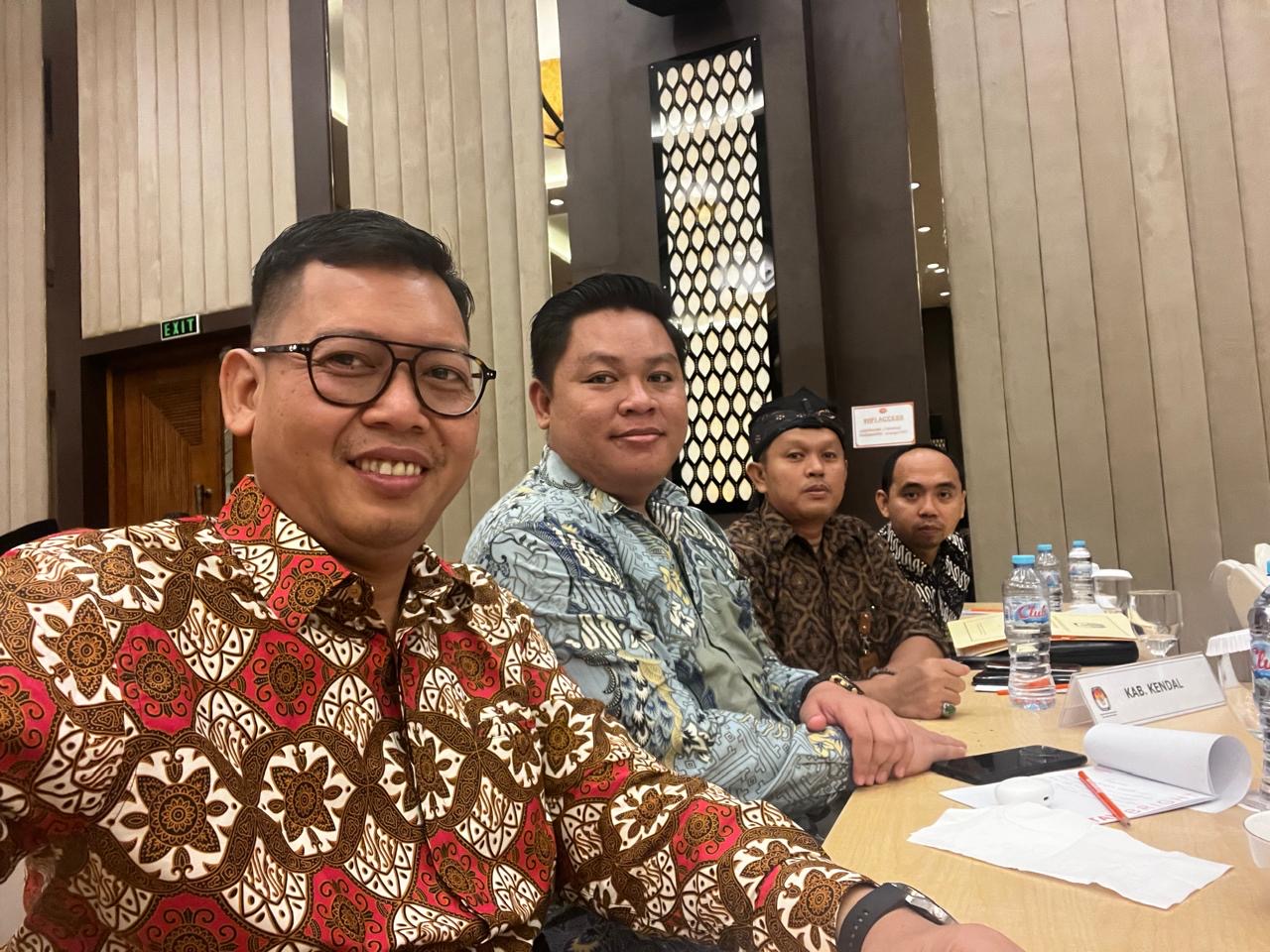 Pendaftaran Diterima, Tiga Paslon Lakukan Rikes Difasilitasi KPU