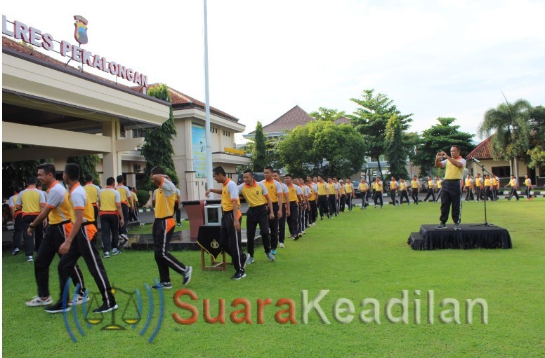 Galakan “jumal” anggota polres pekalongan sisihkan uang