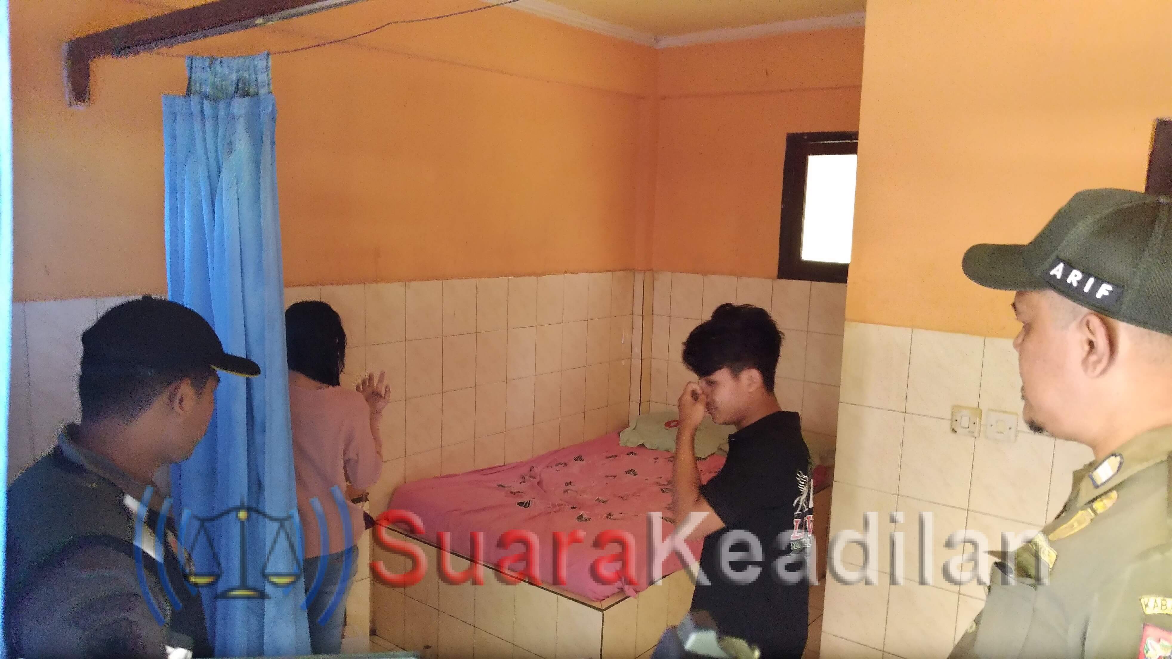 Rayakan Valentine Di Hotel, 13 Pasangan Mesum Terjaring Razia Satpol PP