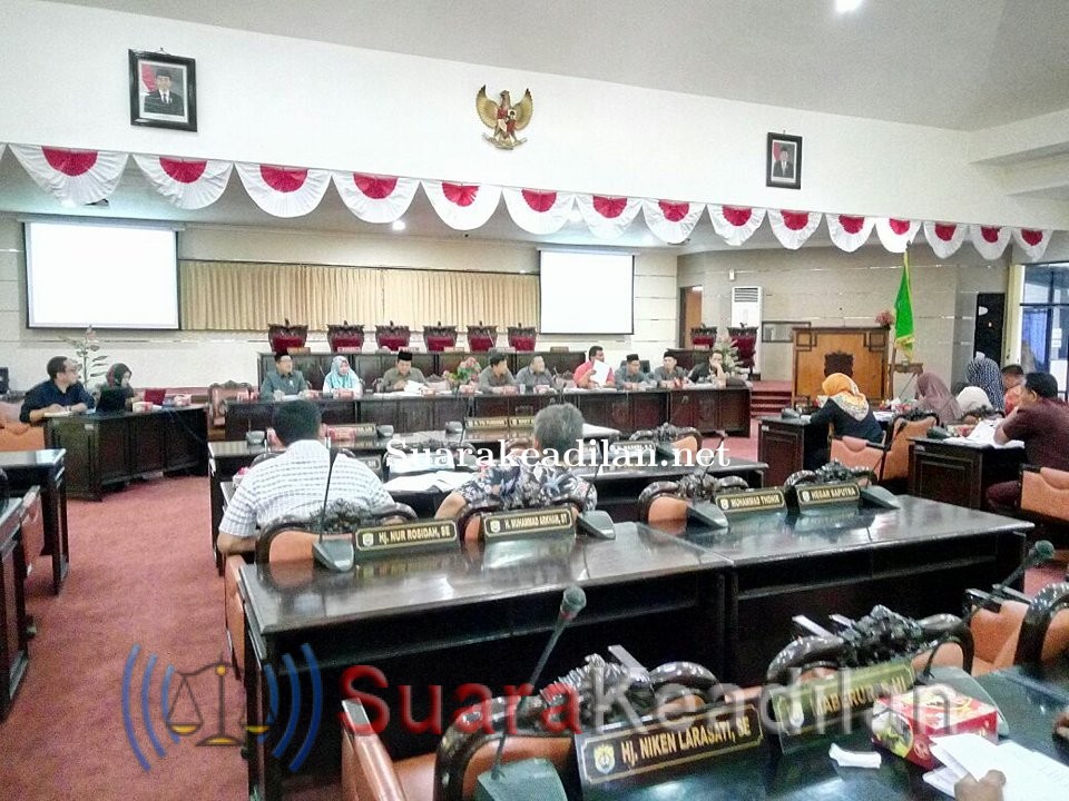 DPRD Kendal Uji Publik 3 Raperda Inisiatif