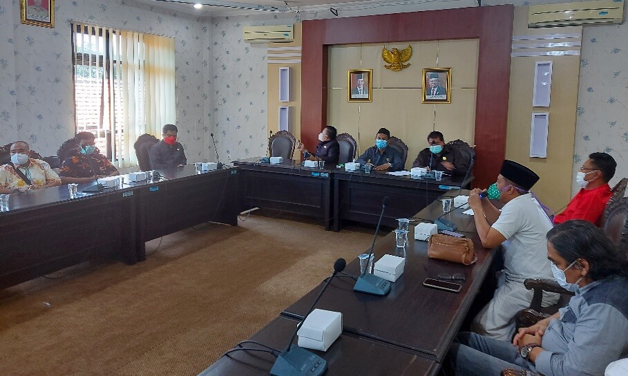 Diduga Lelang Proyek Ada Permainan, Forjasken Wadul Dewan