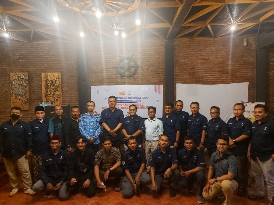 Hipmi Kendal Beri Pendidikan Literasi Keuangan Hingga Dorong Pengusaha Muda Berkreasi