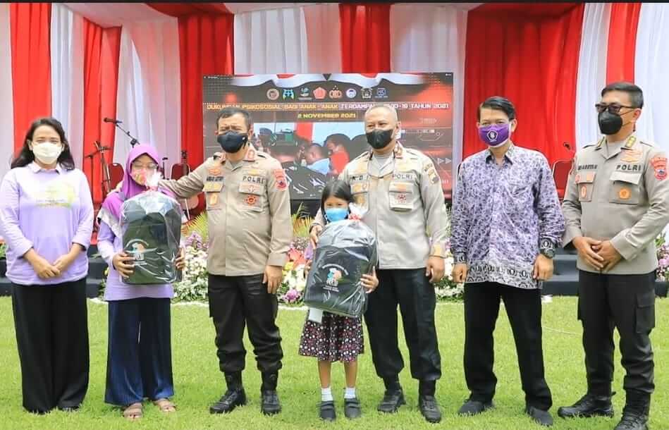 Anak Yatim Piatu Dan Disabilitas Terdampak Covid-19, Terima Bantuan Psikososial Dari Polda Jateng