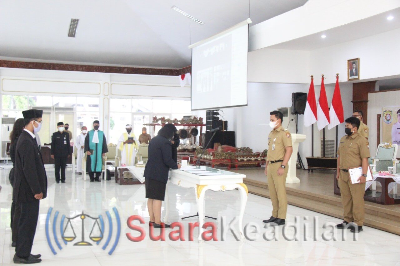 Lantik Secara Virtual, Bupati Minta ASN Jadi Contoh Laksanakan Prokes