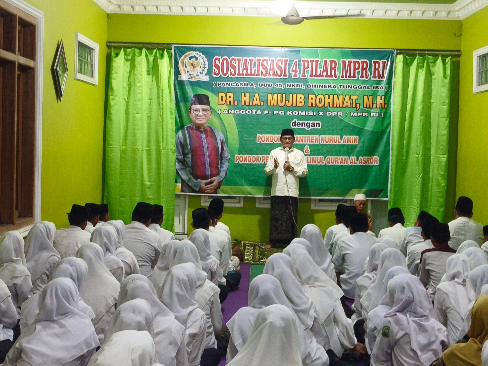 Santri Dan Pengurus Ponpes Nurul Amin Kaliwungu Diberikan Sosialisasi Empat Pilar Kebangsaan