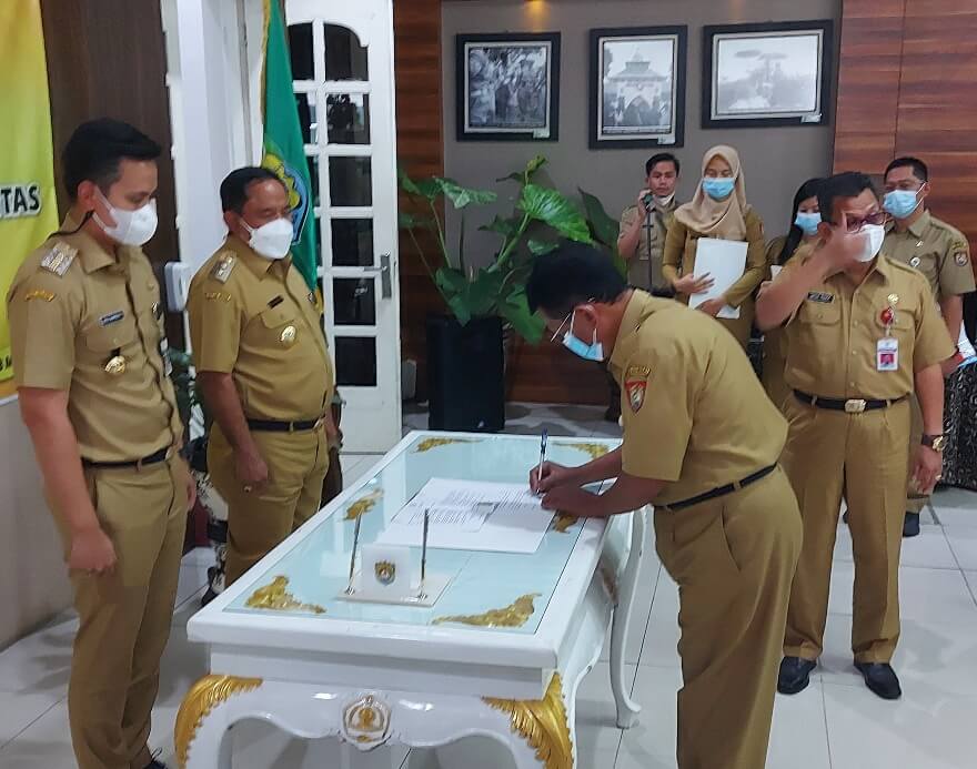Kepala OPD, Teken Pakta Integritas Untuk Bekerja Terbaik