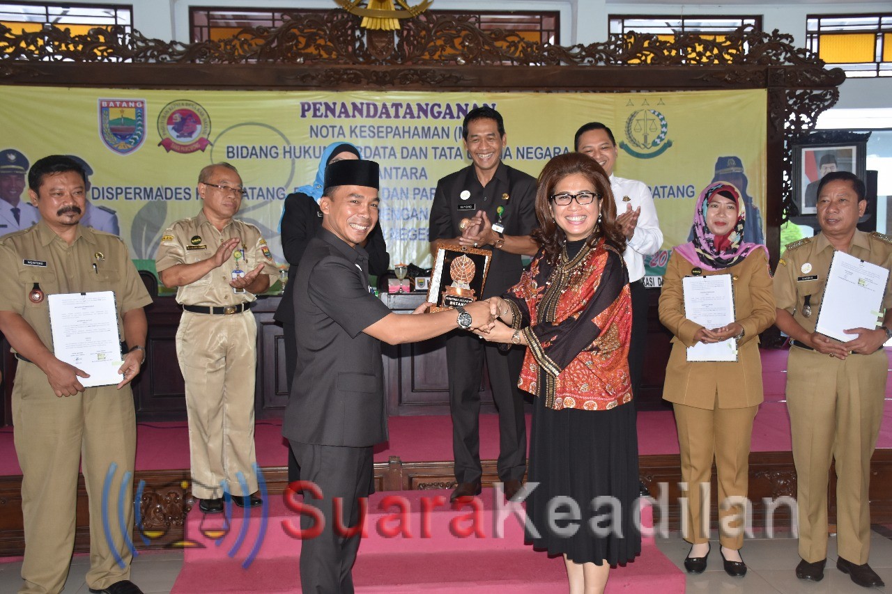 Cegah Korupsi Dana Desa, Wihaji Ajak Para Kades Taken MOU Dengan Kajari Batang