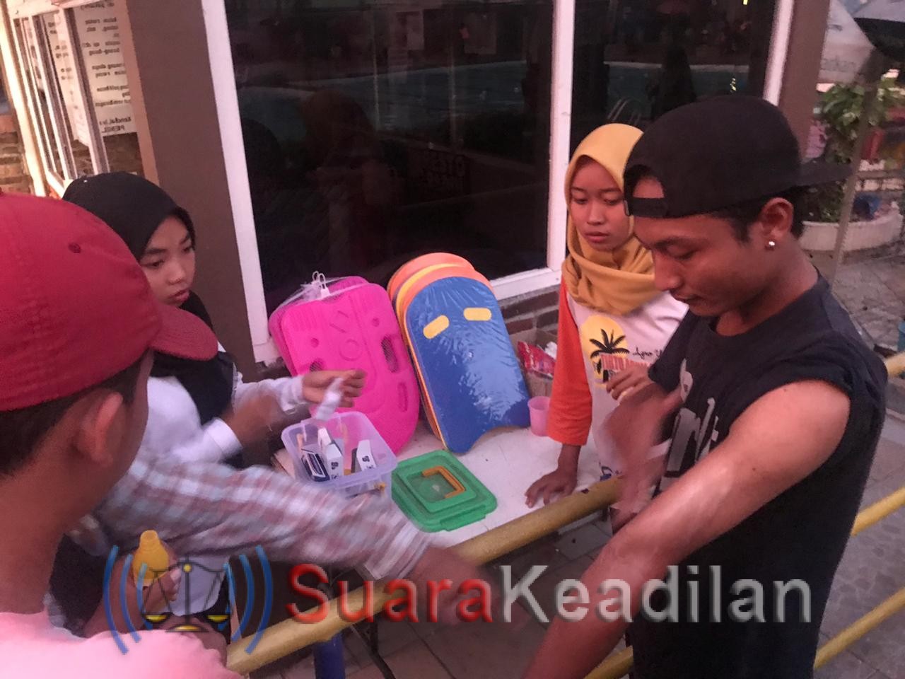 Satu Pengunjung Tersambar Api, Alami Luka Bakar Ringan