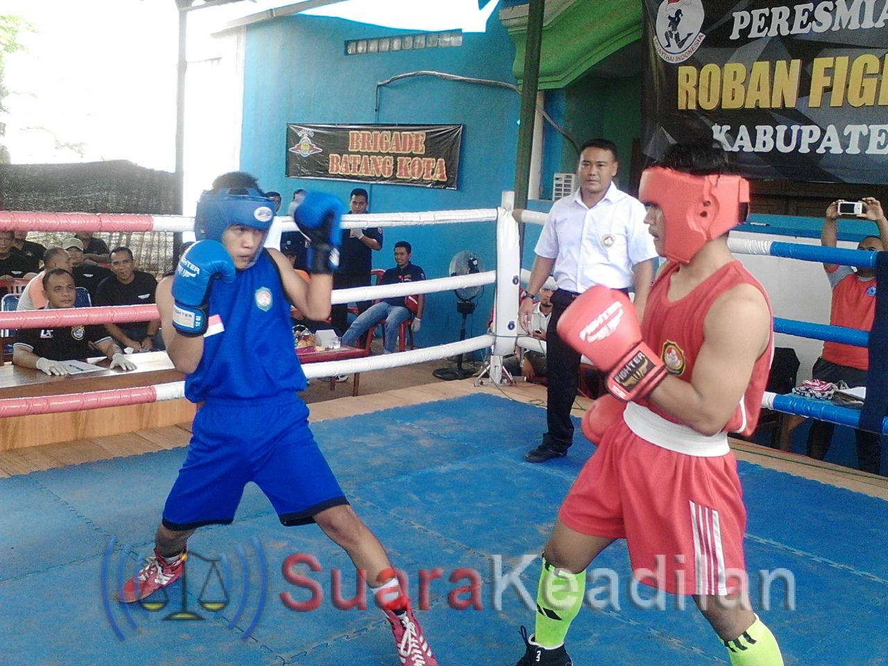 Srikandi Safa Rahmania jadi Primadona di Ring Tinju Muaythai