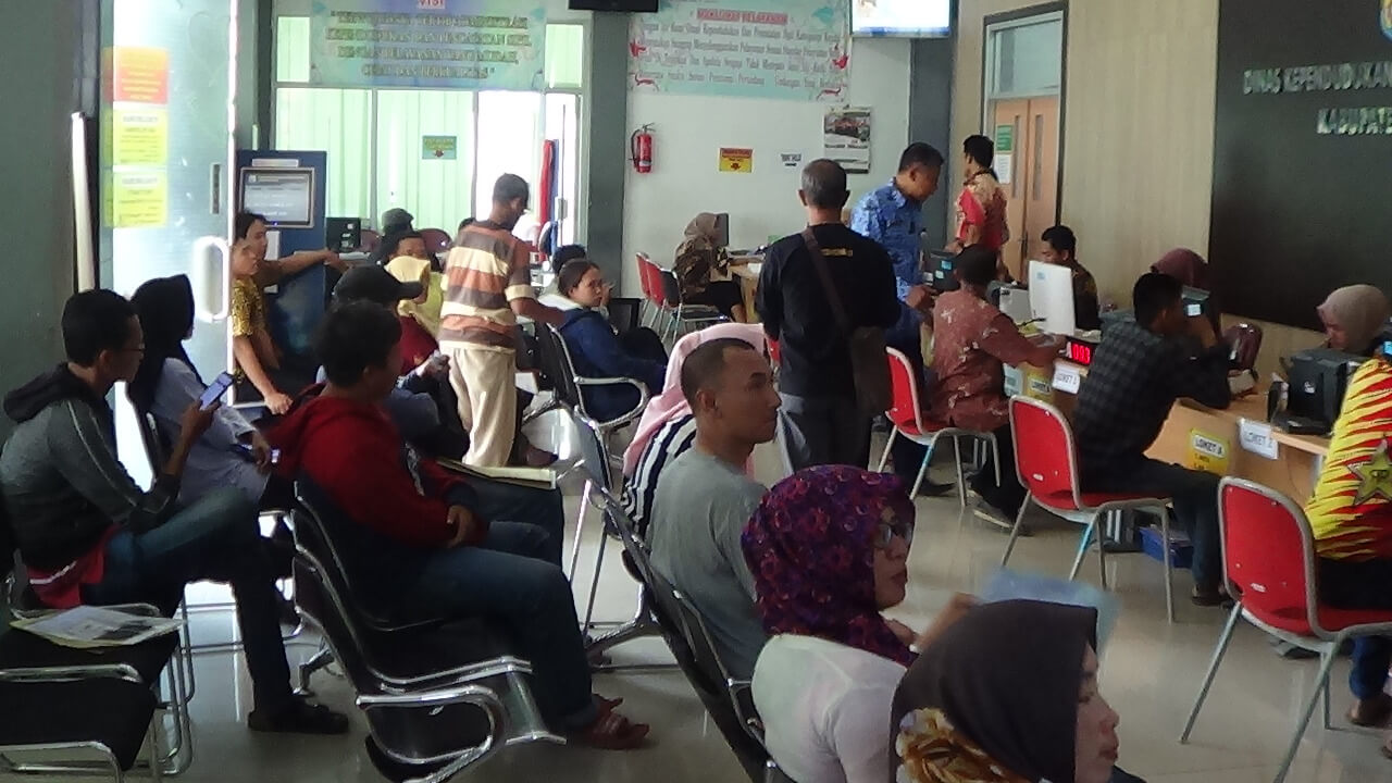 EKTP Baru Bisa Dicetak Tahun Depan, Dispendukcapil Minta Warga Bersabar