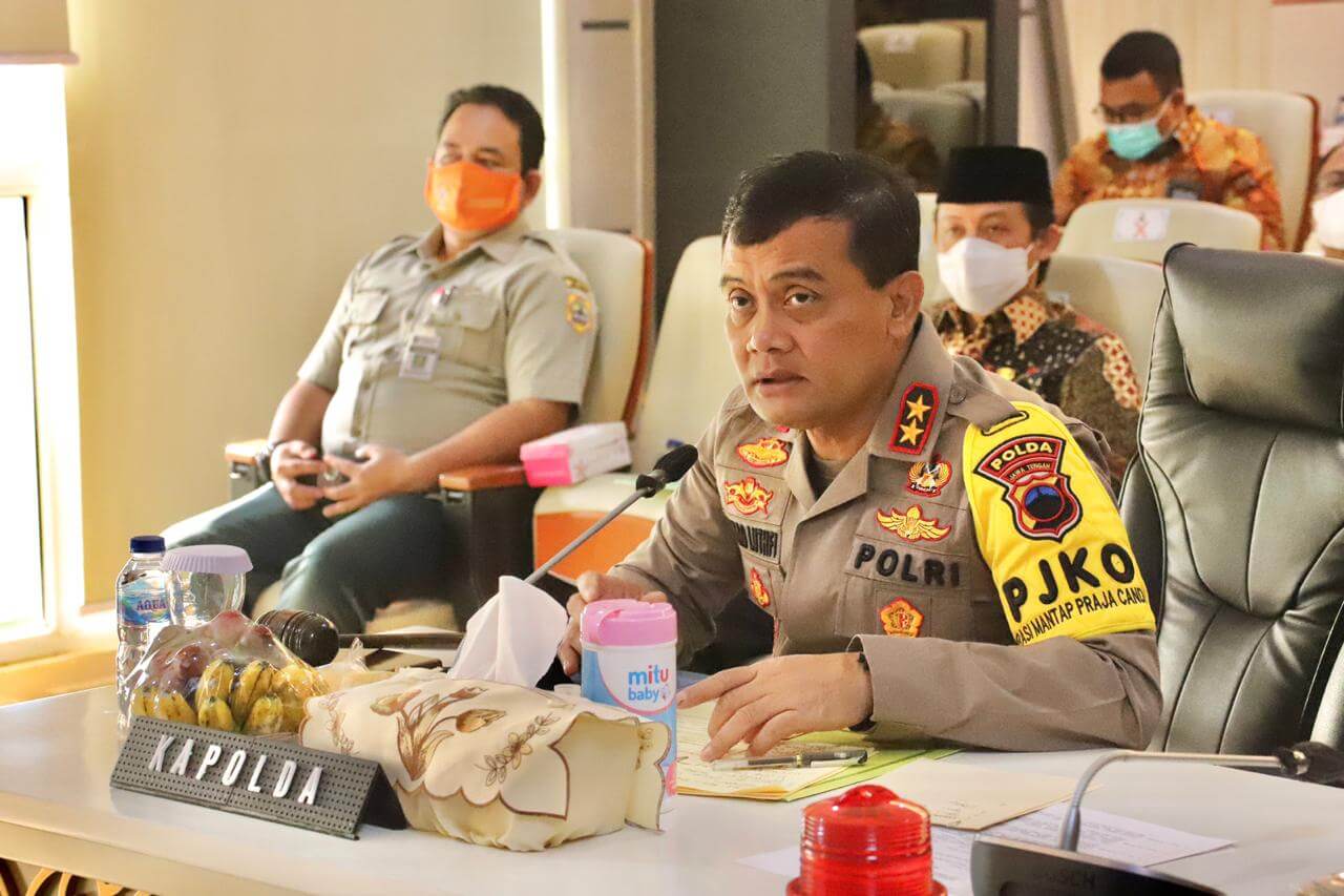 Kapolda Jateng : Tak Perlu Ragu Bubarkan Kerumunan Perayaan Pergantian Tahun