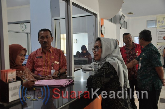 Hari Pertama Kerja, Wakil Bupati Inpeksi Layanan Publik