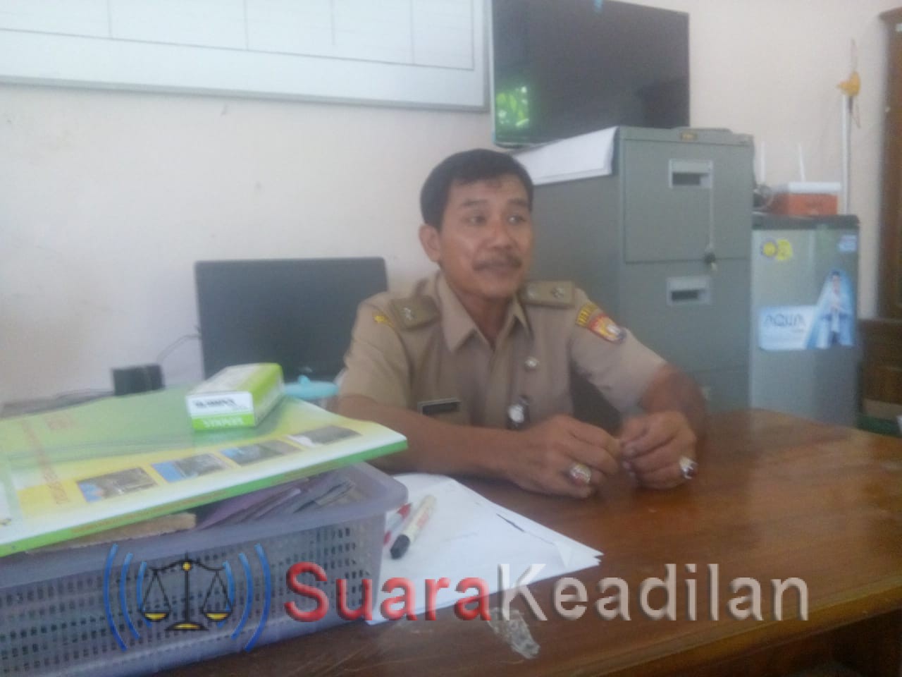 Ditinggal Pensiun, Lurah Balok Bekerja Sendiri Tanpa Perangkat