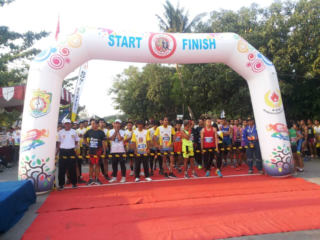 Seribuan Peserta Meriahkan Fun Run Walk