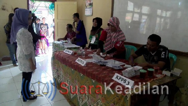 Jersy Liga Indonesia Jadi Tema TPS 01 Tegal Dowo