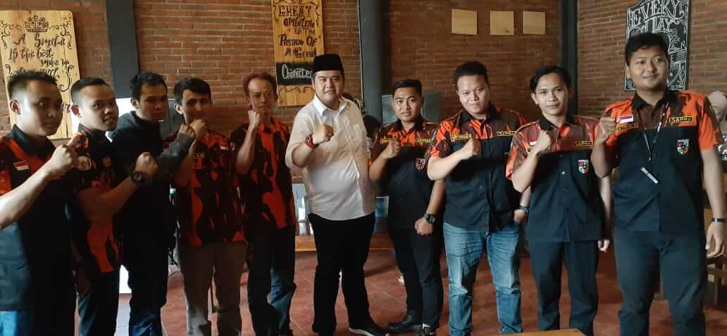 Berani Nyalon Bupati Dan Siap Kerja Keras, Bacabup Falah Jadi Inspirasi Anak Muda Kendal