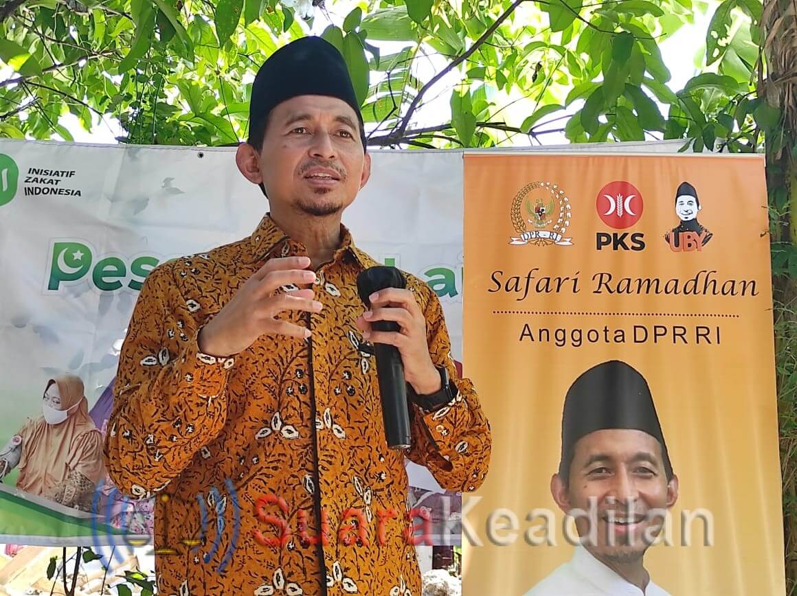 KH Bukhori Dorong Percepatan Vaksinasi bagi Santri dan Kiai Di Jateng