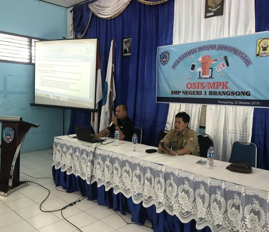Siswa dan Guru SMPN 01 Brangsong Ikuti Pelatihan Jurnalistik