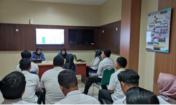 3bc2bb2e-cac0-405f-9b26-e901095079e4