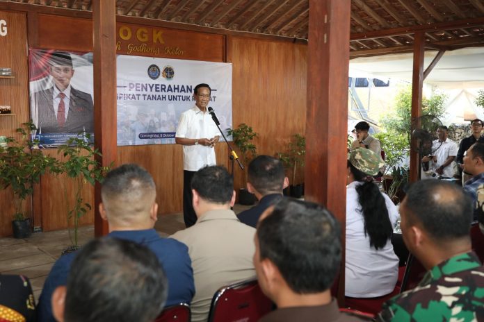 d4b73506-b490-434e-aba8-724c67d9defc