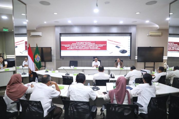 04b727cc-5f95-47aa-9500-8c071c5901da