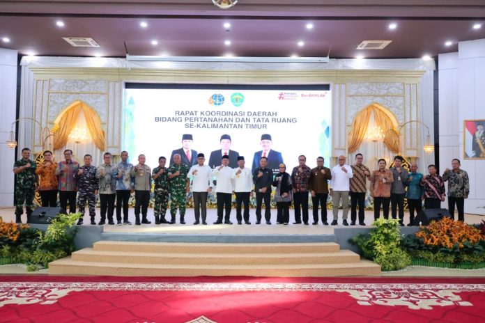 efec5d86-e5bd-496f-9f91-6e0077e65241